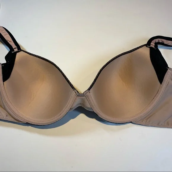 38C Vince Camuto nude and black full figure t-shirt cup bra w comfort straps - Picture 8 of 11